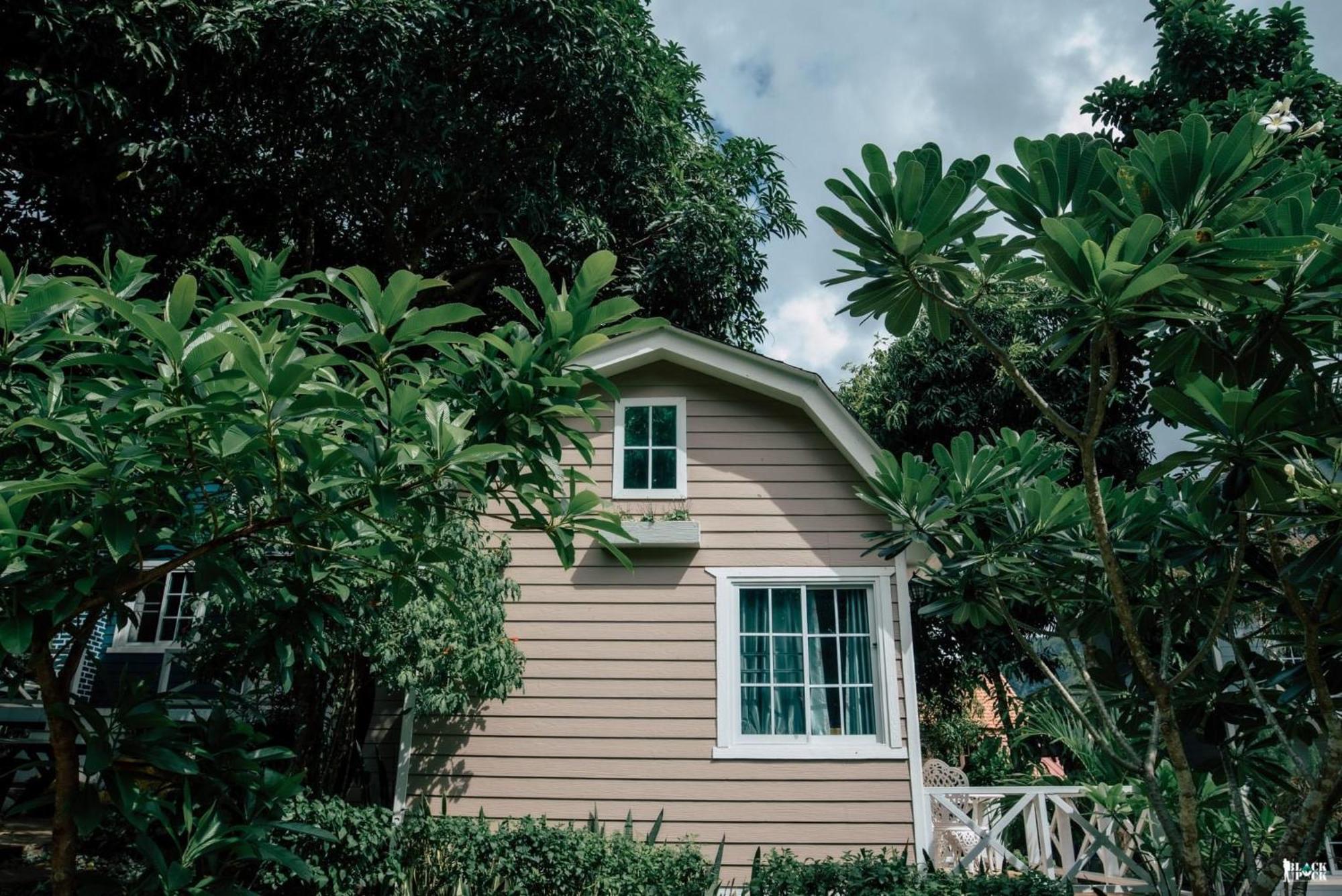Suriyan Villa Erawan Kanchanaburi สุริยัน วิลล่า เอราวัณ กาญจนบุรี Tha Kradan Exterior photo