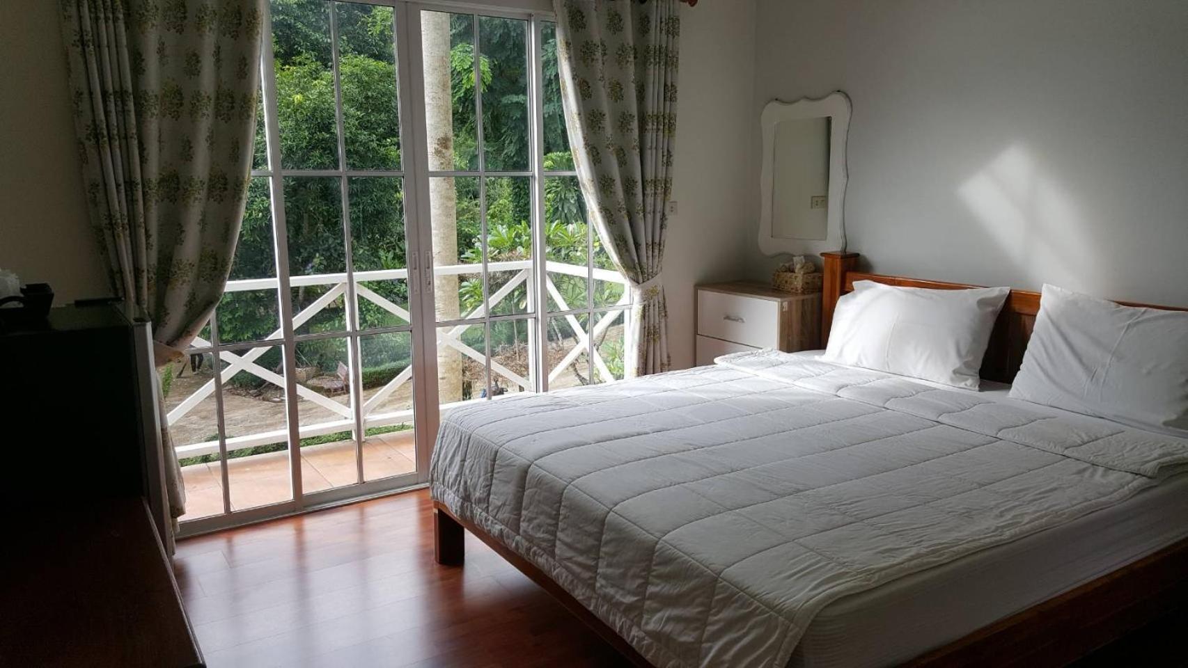 Suriyan Villa Erawan Kanchanaburi สุริยัน วิลล่า เอราวัณ กาญจนบุรี Tha Kradan Exterior photo